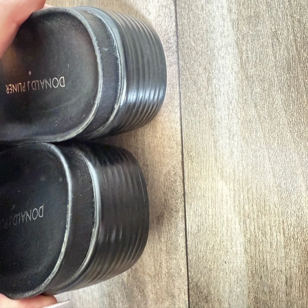 Donald Pliner Women's Fifi Flatform Thong Sandals metallic size 8.5 - Picture 4 of 6